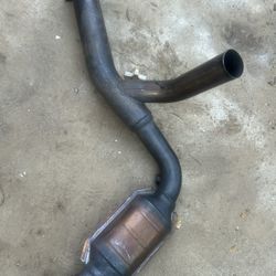Muffler, así Como Lo Ve Esta Bueno Puede Ver Las Fotos No Esta Tapado,silverado,Abalanche,tahoe,chevy Sierra etc,