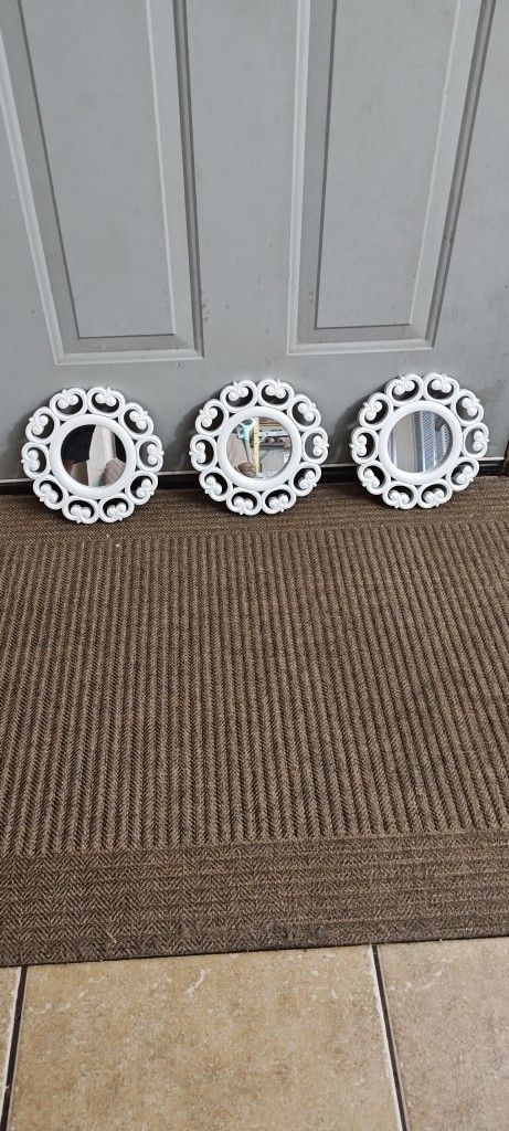 Baby mirrors