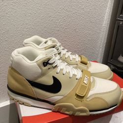 Nike Trainer 1 Size 10.5/11.  New In Box 
