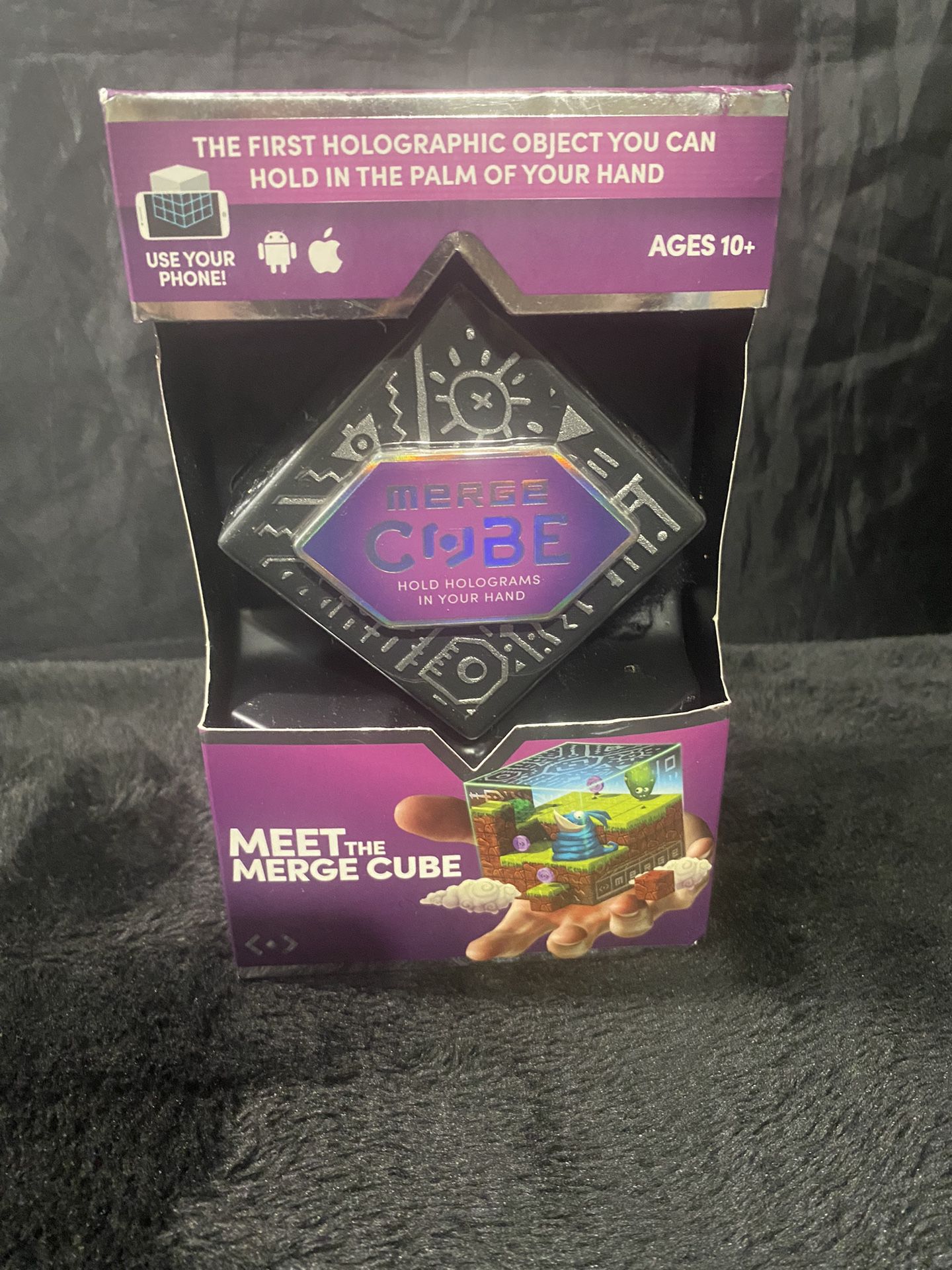Merge Cube Hold Holograms in Your Hand Virtual Game Toy for IOS Android Tablet