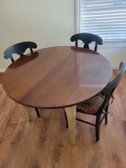 Kitchen Table and Chairs