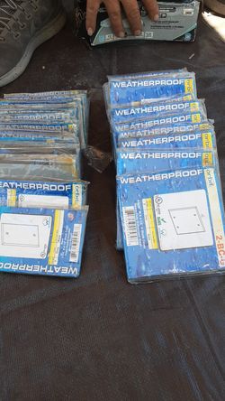 Weatherproof 2-3/4 X 4-1/2 blank cover 13 doubles 20 singles