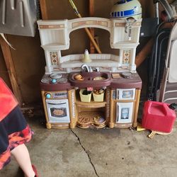 Kids Play Kitchen