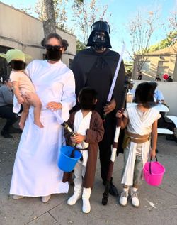 Family Star Wars theme costumes