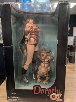 McFarlane Monsters Twisted land of Oz 12' Dorothy
