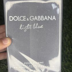 Dolce & gabbana light blue cologne
