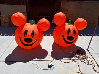 Mickey Mouse pumpkins