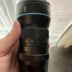 Sirui 24mm Anamorphic Lens