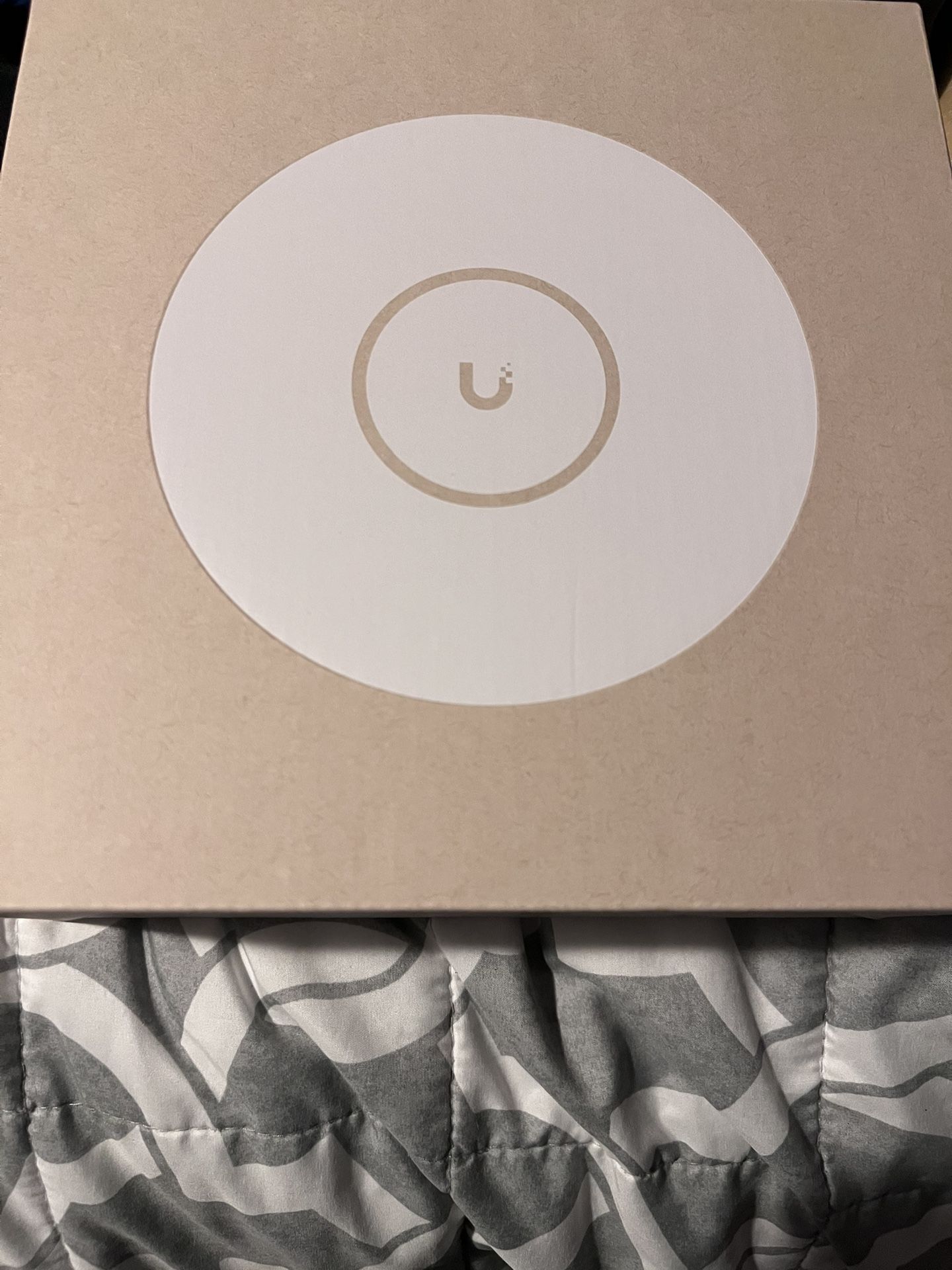Ubiquiti U7 Pro max WiFi Access Point