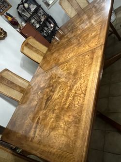 Dining room table
