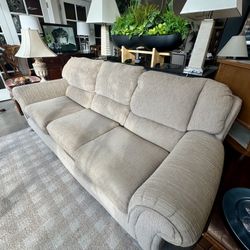 Comfortable Neutral Sofa – Great Condition