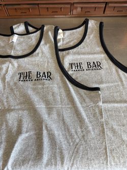 Men’s tank top XL. (6 tank tops)