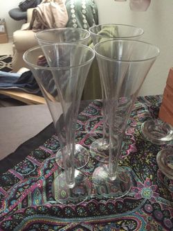 Champagne Flutes (Set of 4)