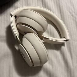 Beat headphones 