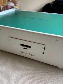 Melissa & Doug Multi-Activity Play Table – Excellent Condition