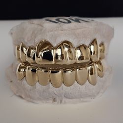 8pc Top 8pc Bottom Gold