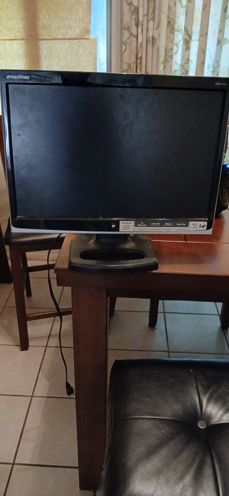 Computer monitor