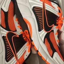 Nike Vomero 5 , Size 9 Men New Cond 