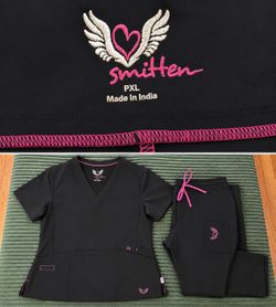 Smitten Scrub Set Black/Pink – XL Petite – Like New