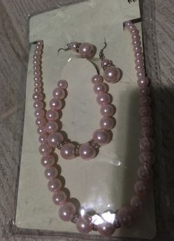 Pink pearl necklace bracelet and earrings