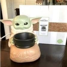 Scentsy Star Wars The Child / Baby Yoda Wax Warmer