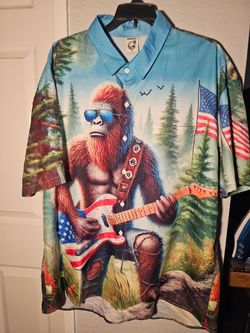 Hardaddy Bigfoot Guitar American Flag Short Sleeve Button-Up Shirt – XL