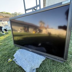 Sharp Aquos LC‑52SE94U “Special Edition” 52″ 1080p LCD HDTV
