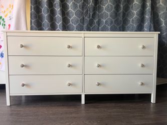 IKEA Comoda