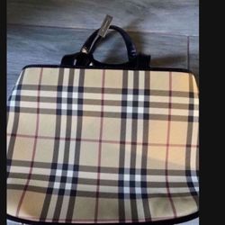 Authentic Burberry OBO