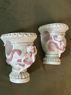 Vintage Cherub Angel Victorian Wall Hanging Curtain Rod Décor, Shelf, Stand 2 PC Good Condition 