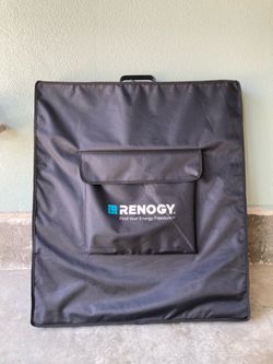 Renogy 400W Solar Panel Suitcase