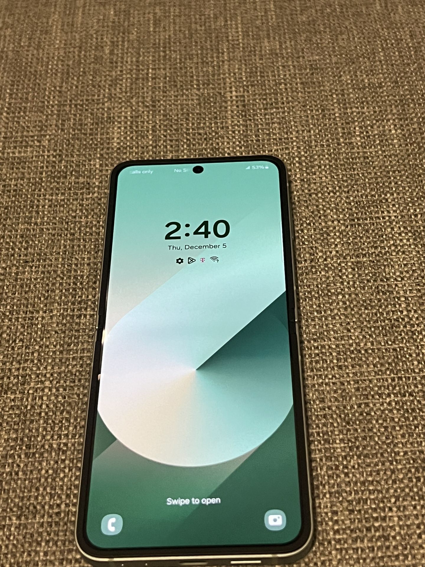 Samsung Galaxy Z Flip 6 