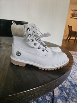 Timberland womens Heritge 6 inch waterproof gray silver sz 9
