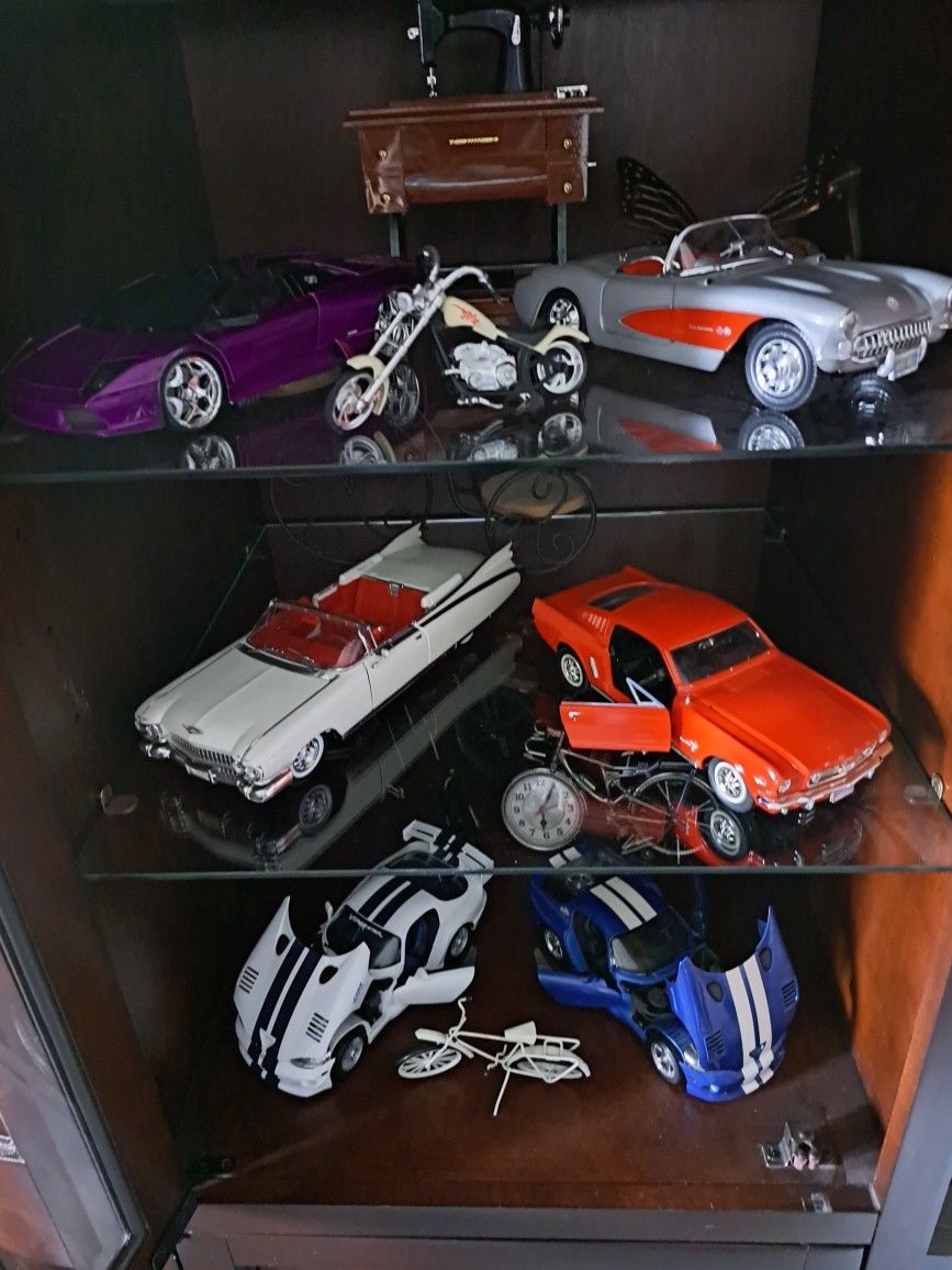 Diecast Cars And Trucks 
