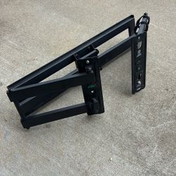 Corner TV Mount