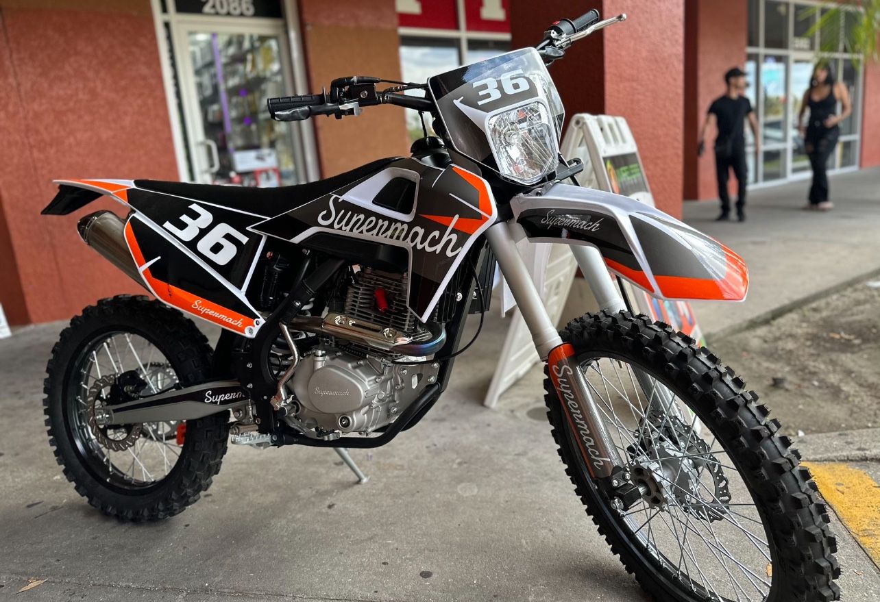 250cc Dirt Bike! Finance For $50 Down!