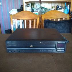 Sony cdp-c305  5 disk player