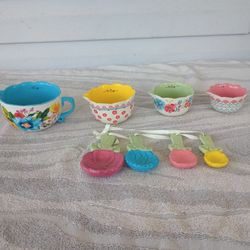 Pioneer Woman 4Pc Measuring Cup Bowl Set Breezy Blossom With Tablespoons