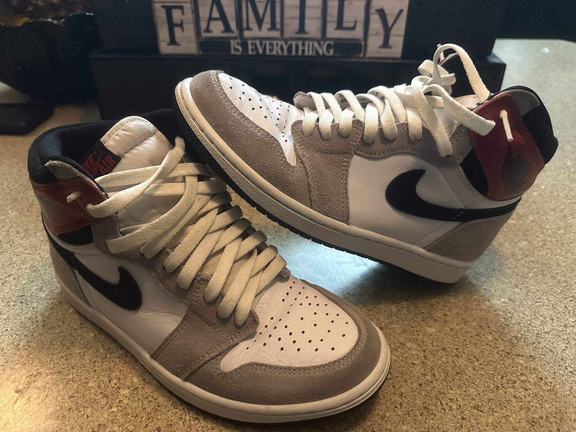 Air Jordan 1 Smoke Grey 7.5- 8
