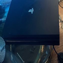 PS4 Pro 