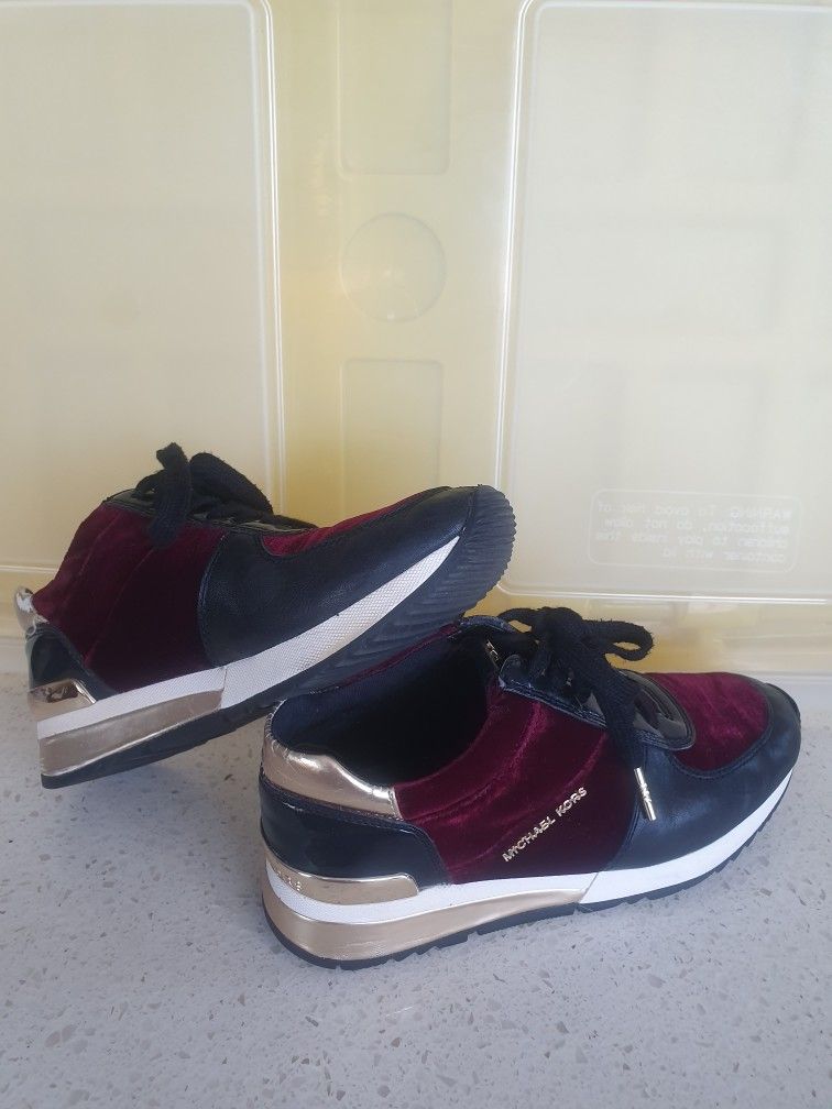 Michael Kors Black Burgundy Sneakers Size 5