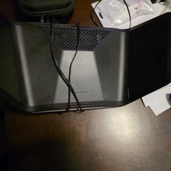 NIGHTHAWKAXE7800 Tri-Band WiFi 6E Router