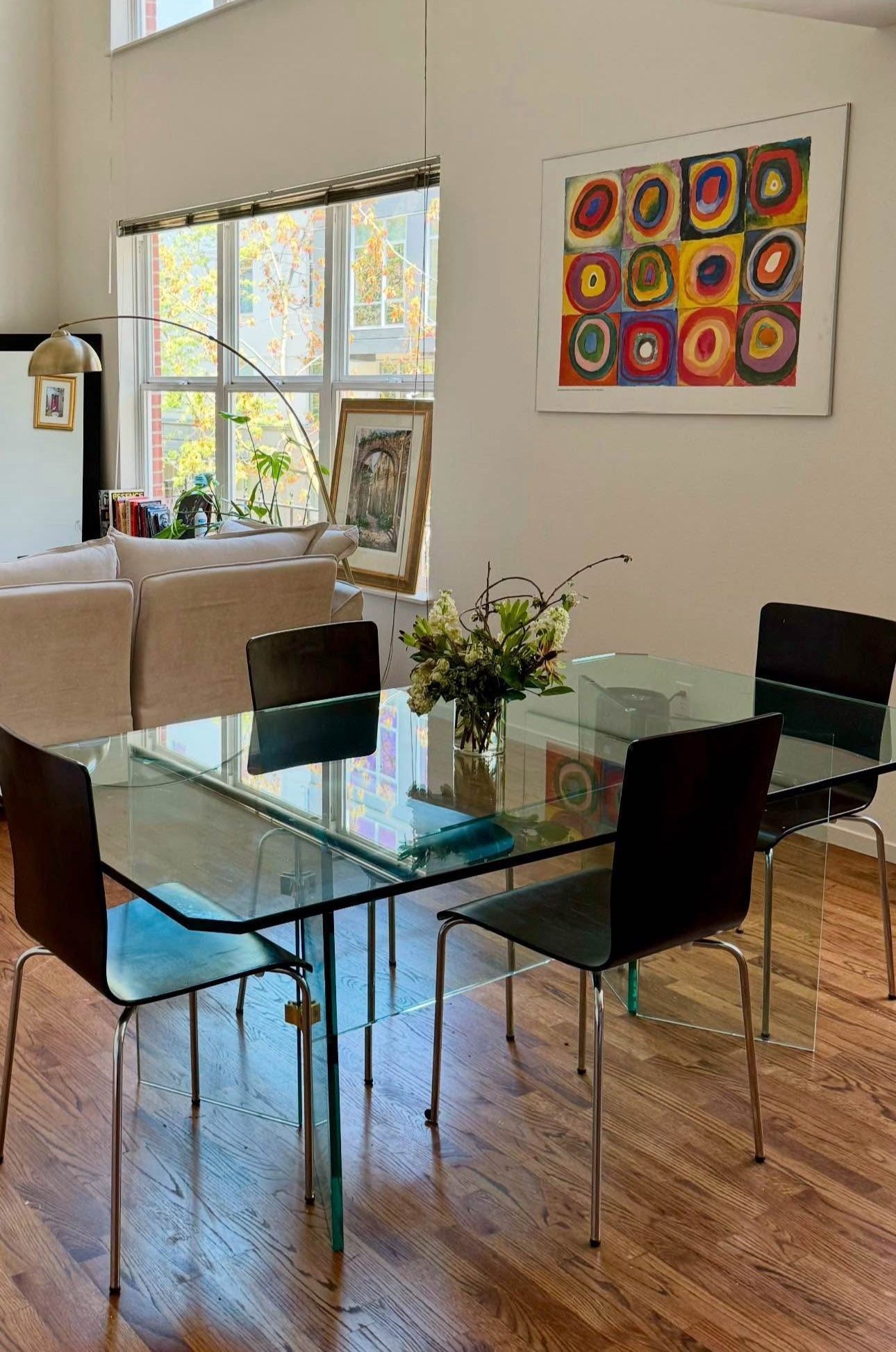 All glass dining table NEED GONE ASAP. MOVING THIS WEEK