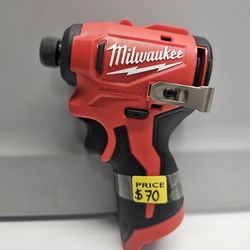 Milwaukee
M12 12V Lithium-Ion Subcompact Brushless Cordless 1/4 in. Hex Impact Driver (Tool-Only)
