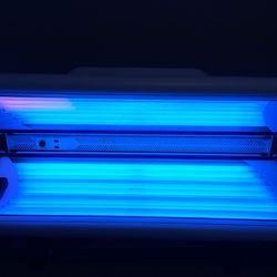 SunMaster Tanning Bed