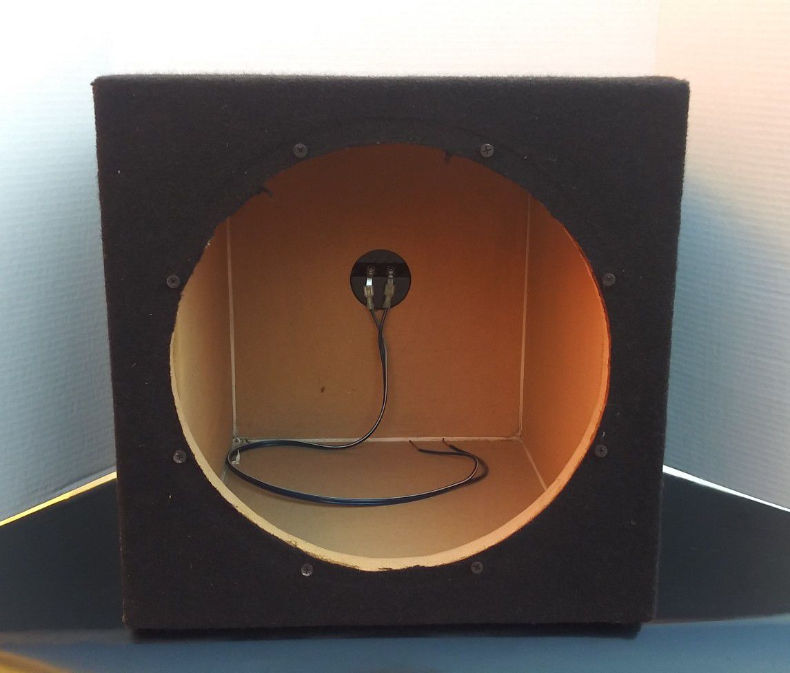 "12 inch Speaker/Woofer Box. XLENT Cond.