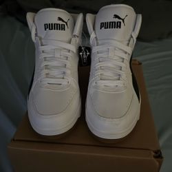 white puma shoes 