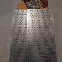 Metal Peg Boards With Pegs