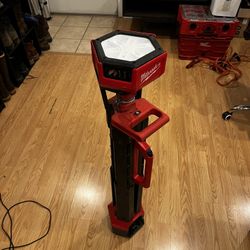 M18 Jobsite Light 
