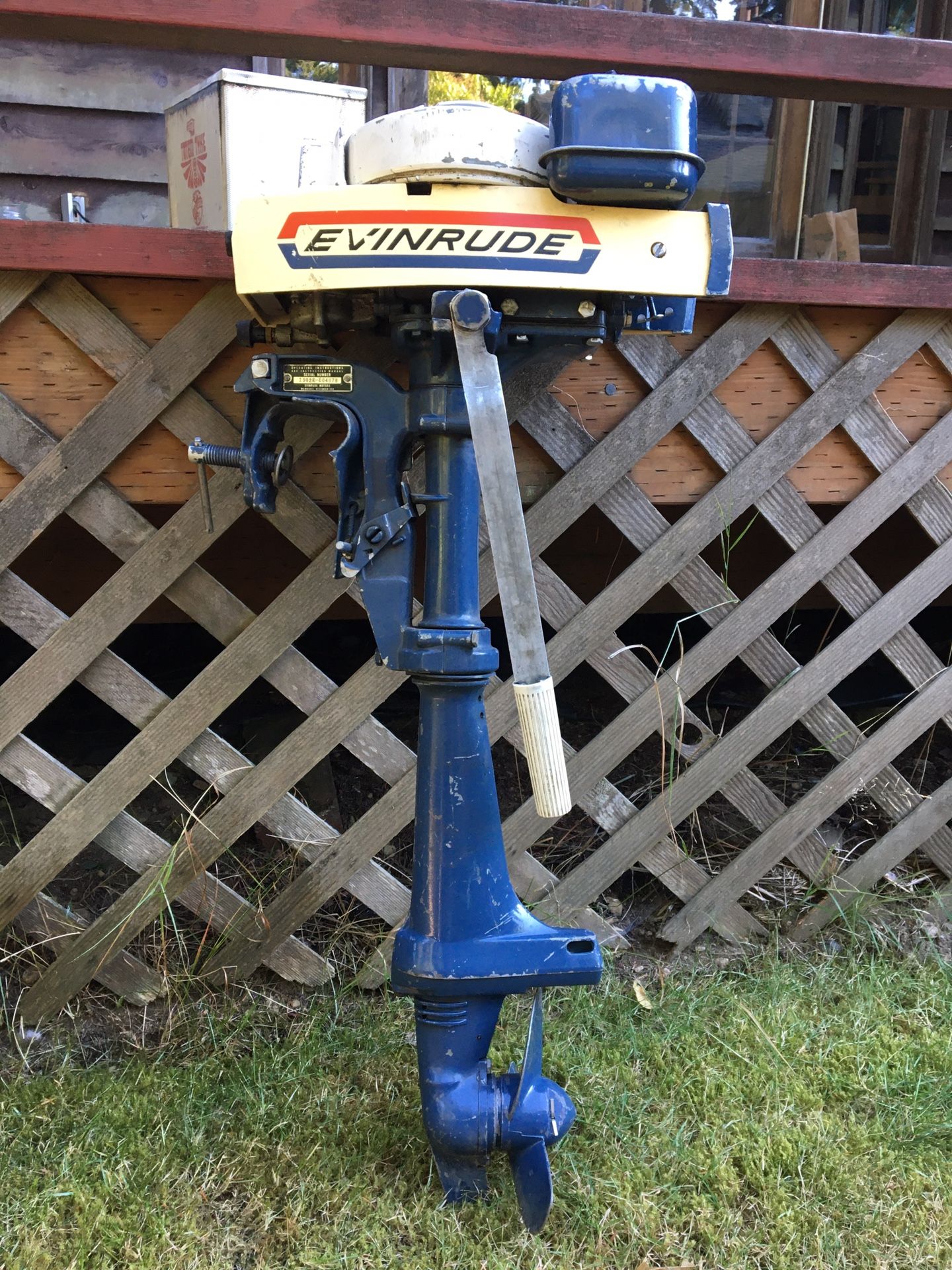 2 Stroke 1.5 HP Evinrude